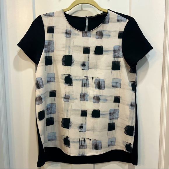 Zara Women’s White Black White Abstract Print Blouse Size Small Short Sleeve - Picture 1 of 7